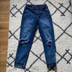 Hollister Size 1R High Rise Slim Straight Jeans